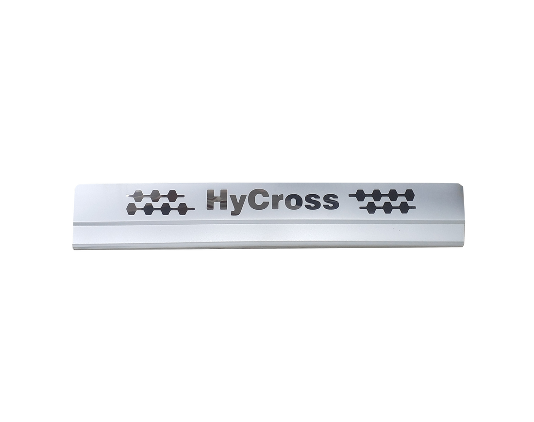 TOYOTA INNOVA SCUFF PLATE